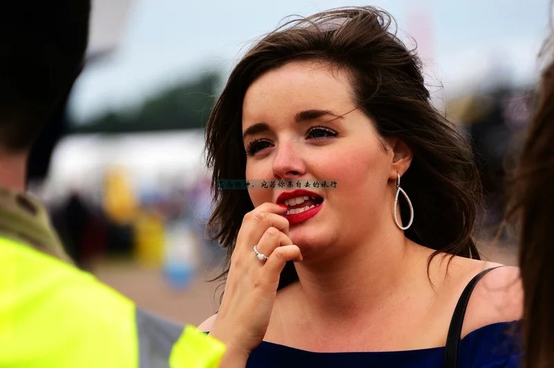 5000长焦镜头拍多远,5000万像素长焦镜头