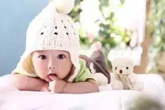 我为什么摸小鸡鸡，麻麻你造嘛？