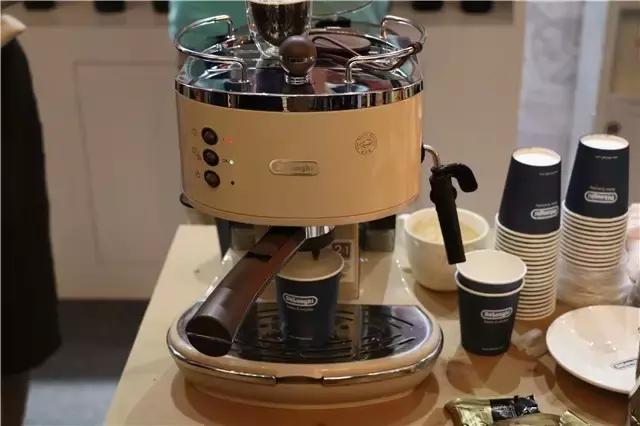 两个小时就能逛遍全世界？好喝的酒果然都是糖衣炮弹