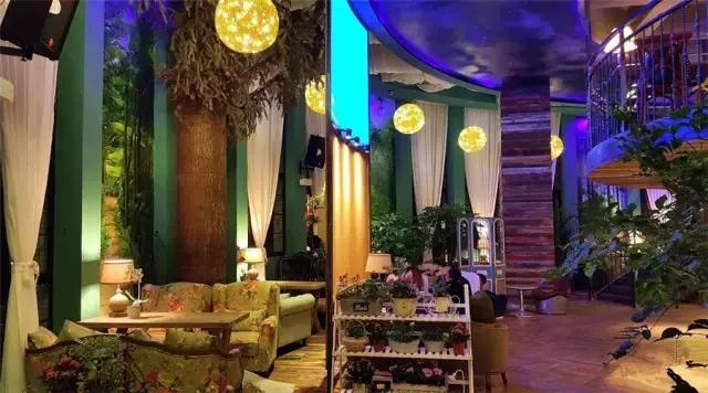 逼格咖啡厅,逼格很高的咖啡馆