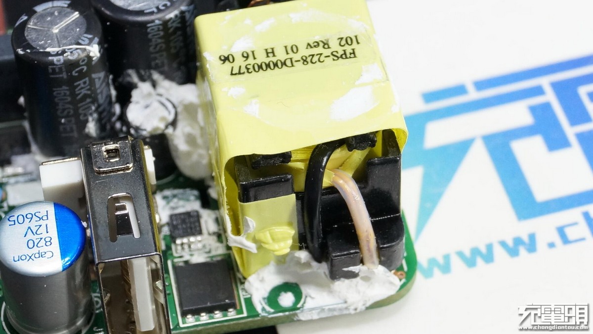 vivoxplay5,双引擎闪充vivo原装