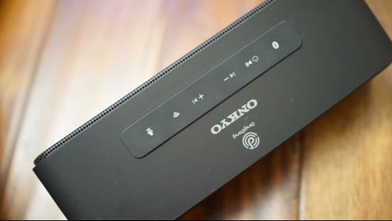 安桥智能音箱不简单，是手边音乐台，更是智音伴侣