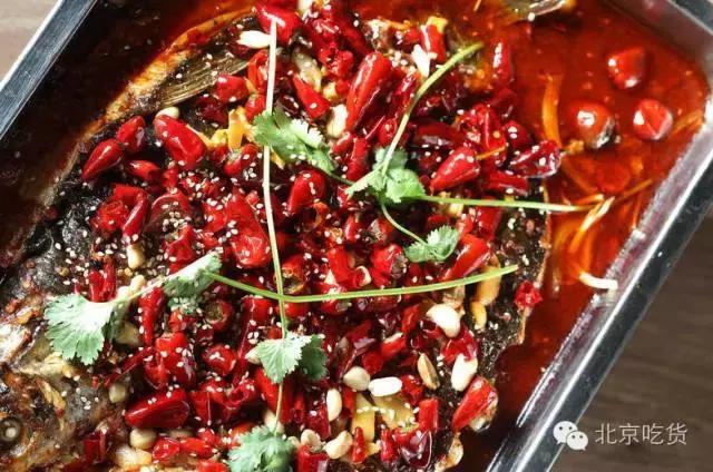 最近北京火爆排队的美食,北京人气爆棚烧烤