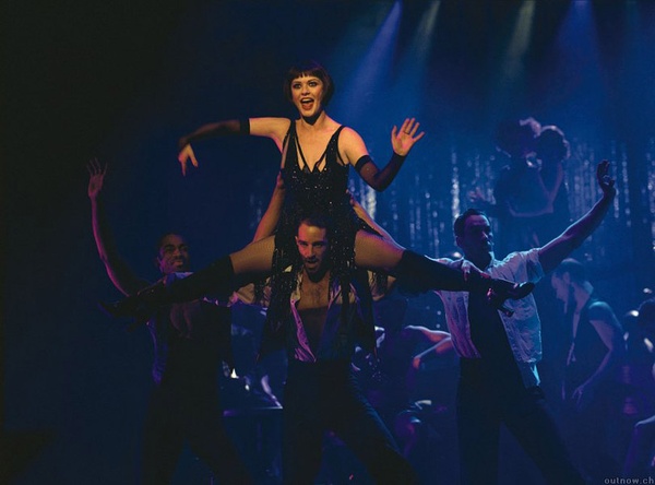 Chicago｜如果你也不安于室，请跳百老汇的曲调