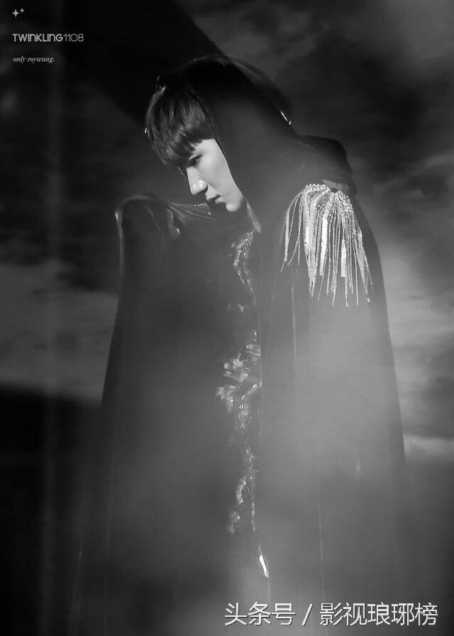 鹿晗张艺兴甜蜜瞬间,鹿晗张艺兴耍小动作