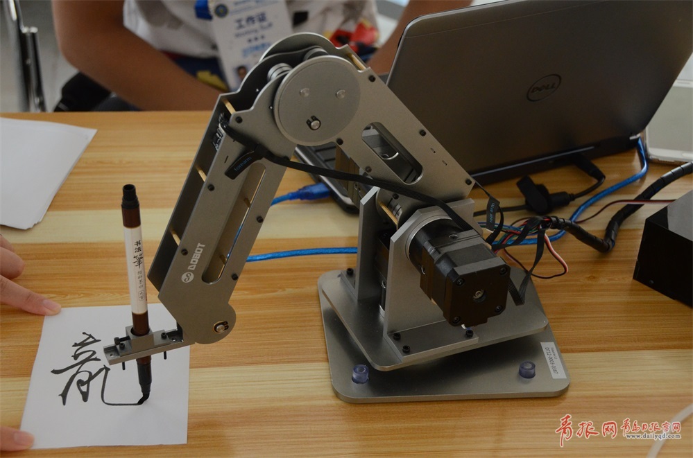 啤酒节2020黄岛,青岛啤酒节无人机表演