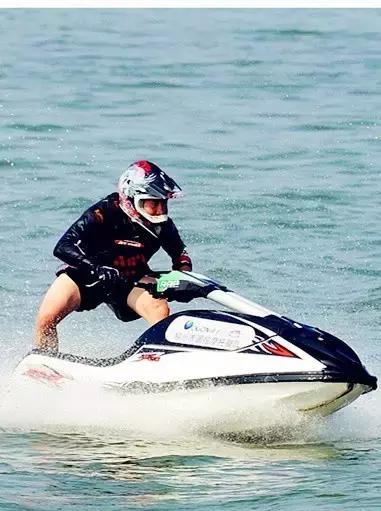 武汉哪里可以玩摩托艇水上飞人,武汉哪里可以玩水上飞人