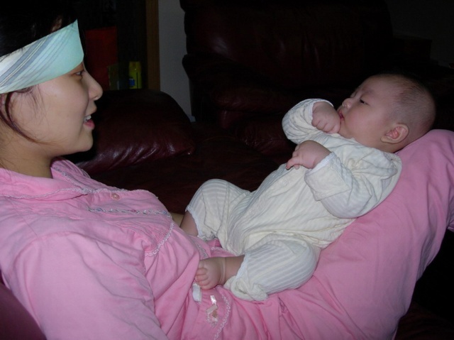 产后不能喝水和吃水果，只喝红糖水和汤！折磨人的月子我不要过！