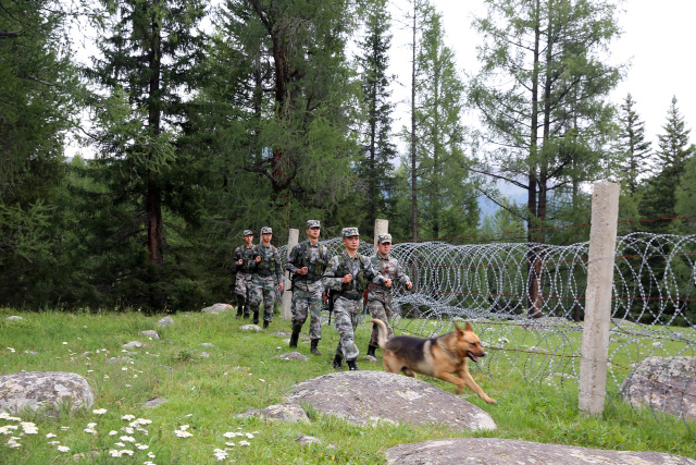 探访边防战士,探访边疆哨所