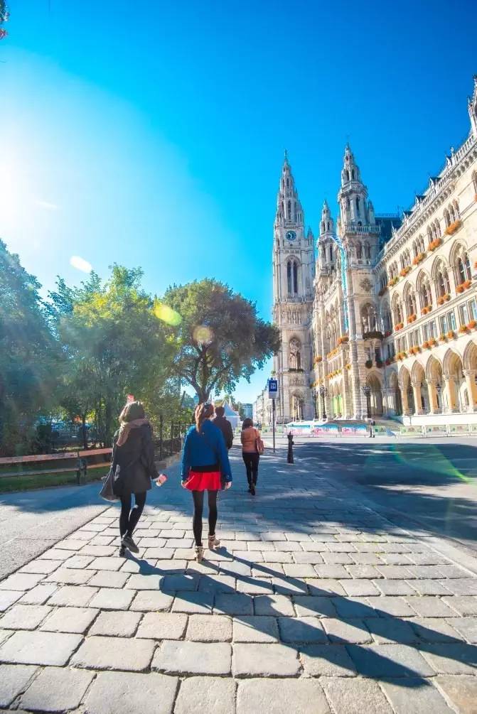 伪摄影师与真正的摄影师,伪摄影师