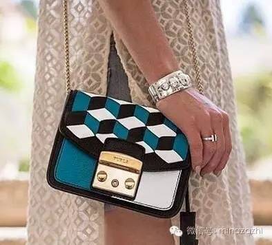 女明星最喜欢背的7款名牌包,女明星们都用些什么包包