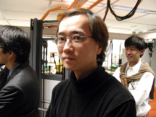 日本大型机器人特摄,日本的巨型高达机器人