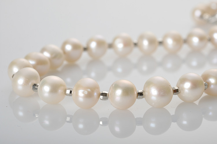 珠宝不光泽怎么处理,现在的珠宝怎么保养