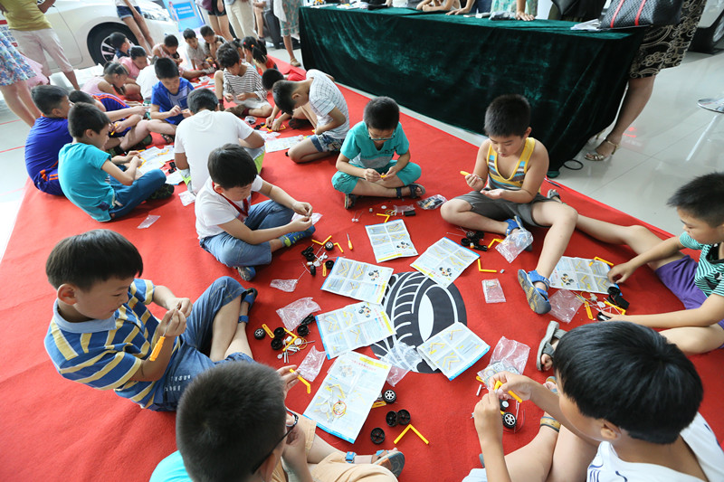 河南威佳威达,东风日产威达和威佳