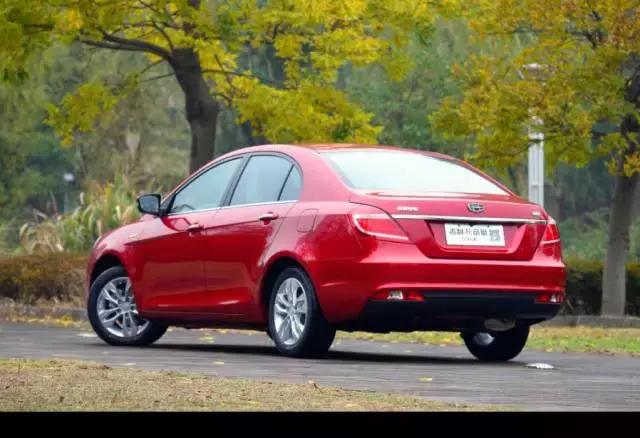 帝豪引领国产车,吉利帝豪突破百万