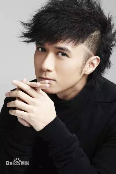 古巨基四十八岁生日 (古巨基49岁生日疯狂晒娃)