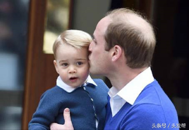 秃顶是什么遗传方式,秃顶是什么原因造成的女生