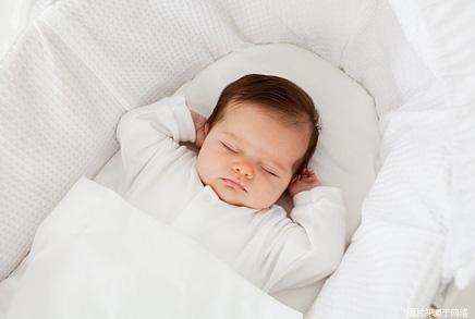 婴儿抚触的关注事项,婴儿刚出生关注事项