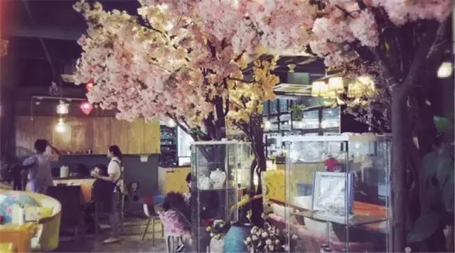 逼格咖啡厅,逼格很高的咖啡馆