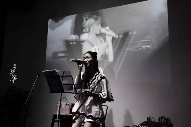 噗！温州这家店因为太会撩妹，被举报了？