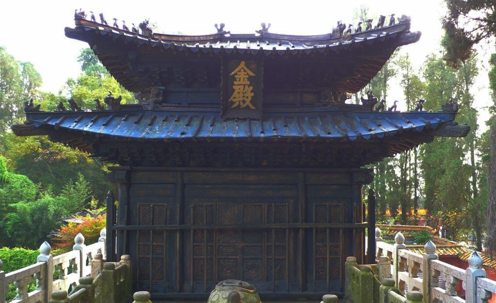 金殿是金子制造的吗,十大古金殿