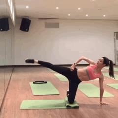 韩国瘦身瑜伽,韩国男女瑜伽教练教学