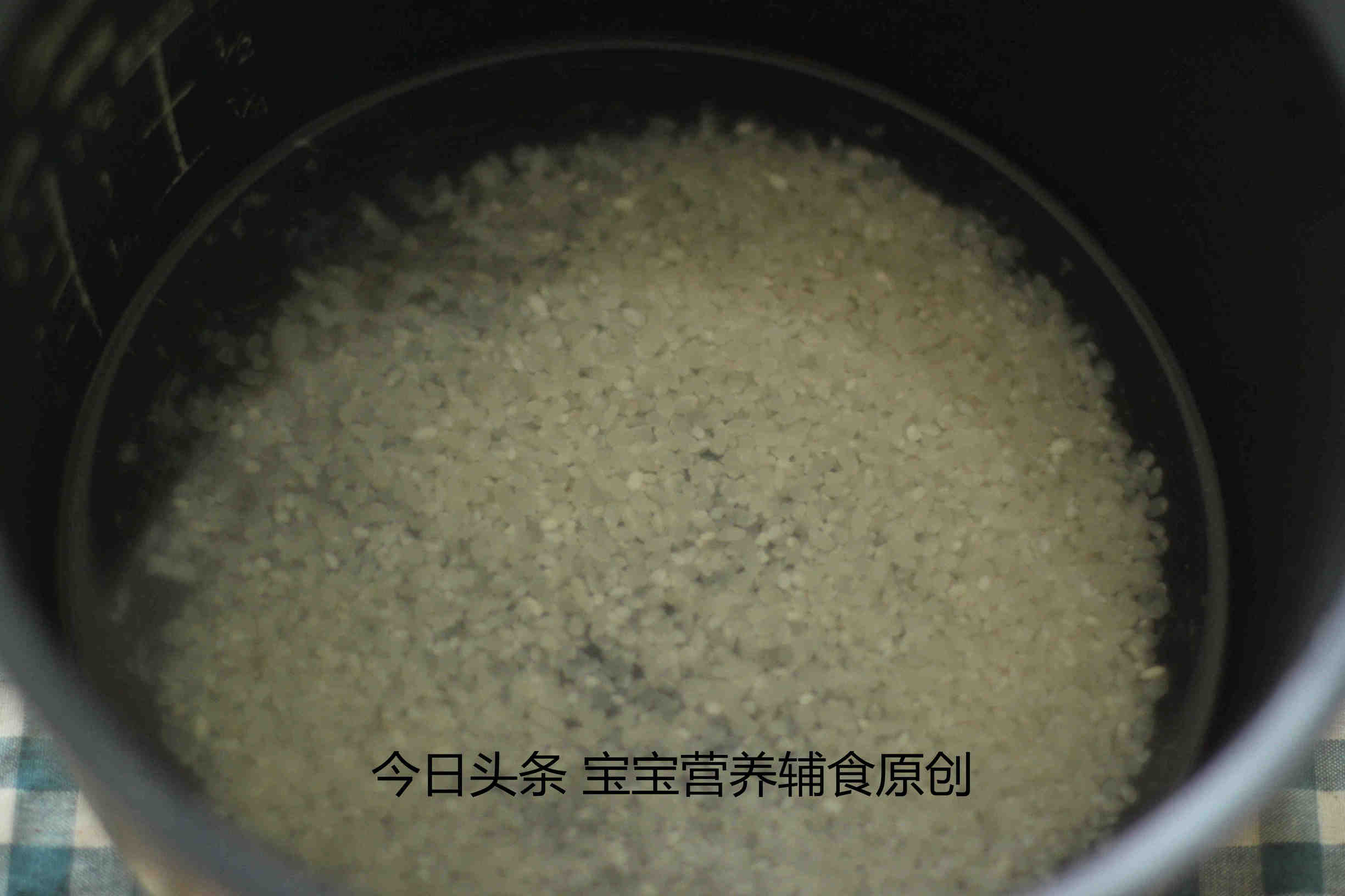 宝宝不爱吃主食试试这么做,六个月宝宝不吃奶粉吃米糊怎么办