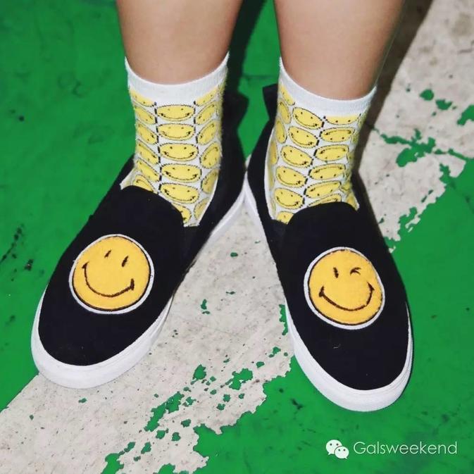 一件衬衫三种穿搭三种场合,男明星穿tb衬衫怎么搭