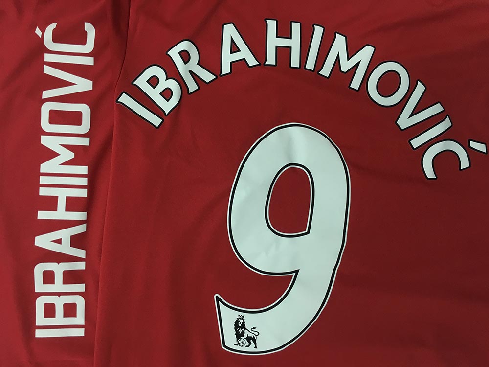 超爆款!曼联“上帝”伊布联赛/杯赛印号评测+英超真假臂章区别