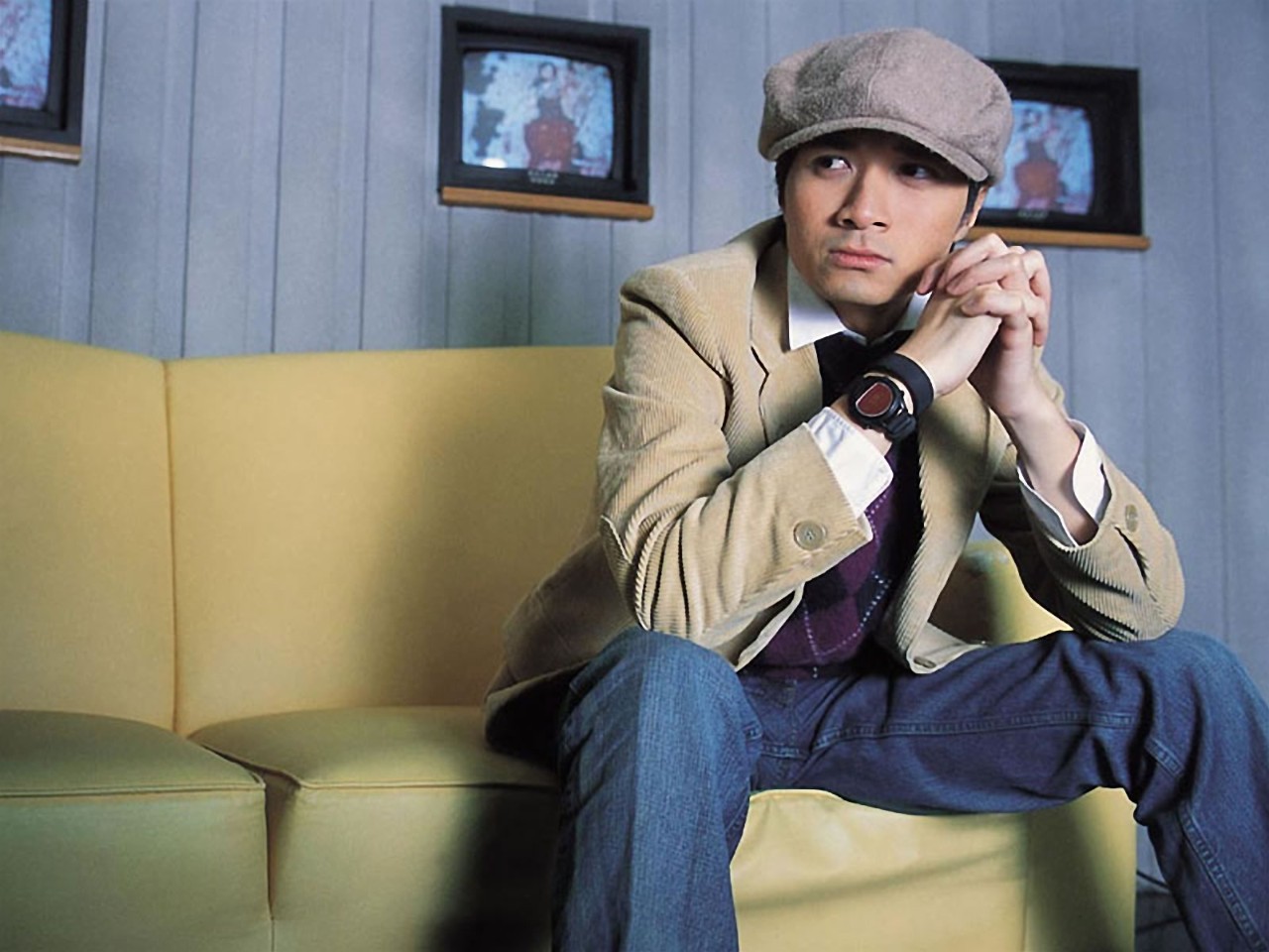 古巨基四十八岁生日 (古巨基49岁生日疯狂晒娃)