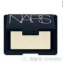 用高光打造立体小脸的方法有哪些,没有立体感的脸怎么办