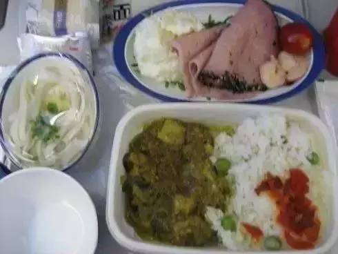 各国飞机餐大盘点,飞机旅行省钱餐
