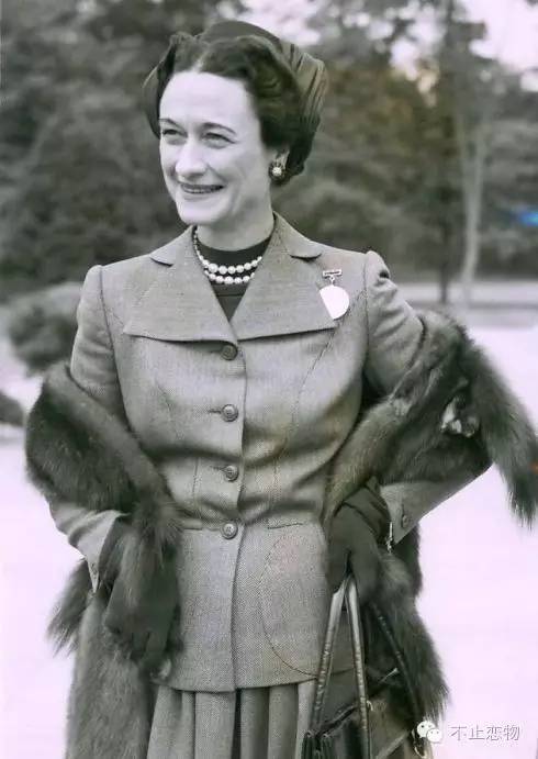 温莎公爵倾城之恋,温莎公爵珠宝图片