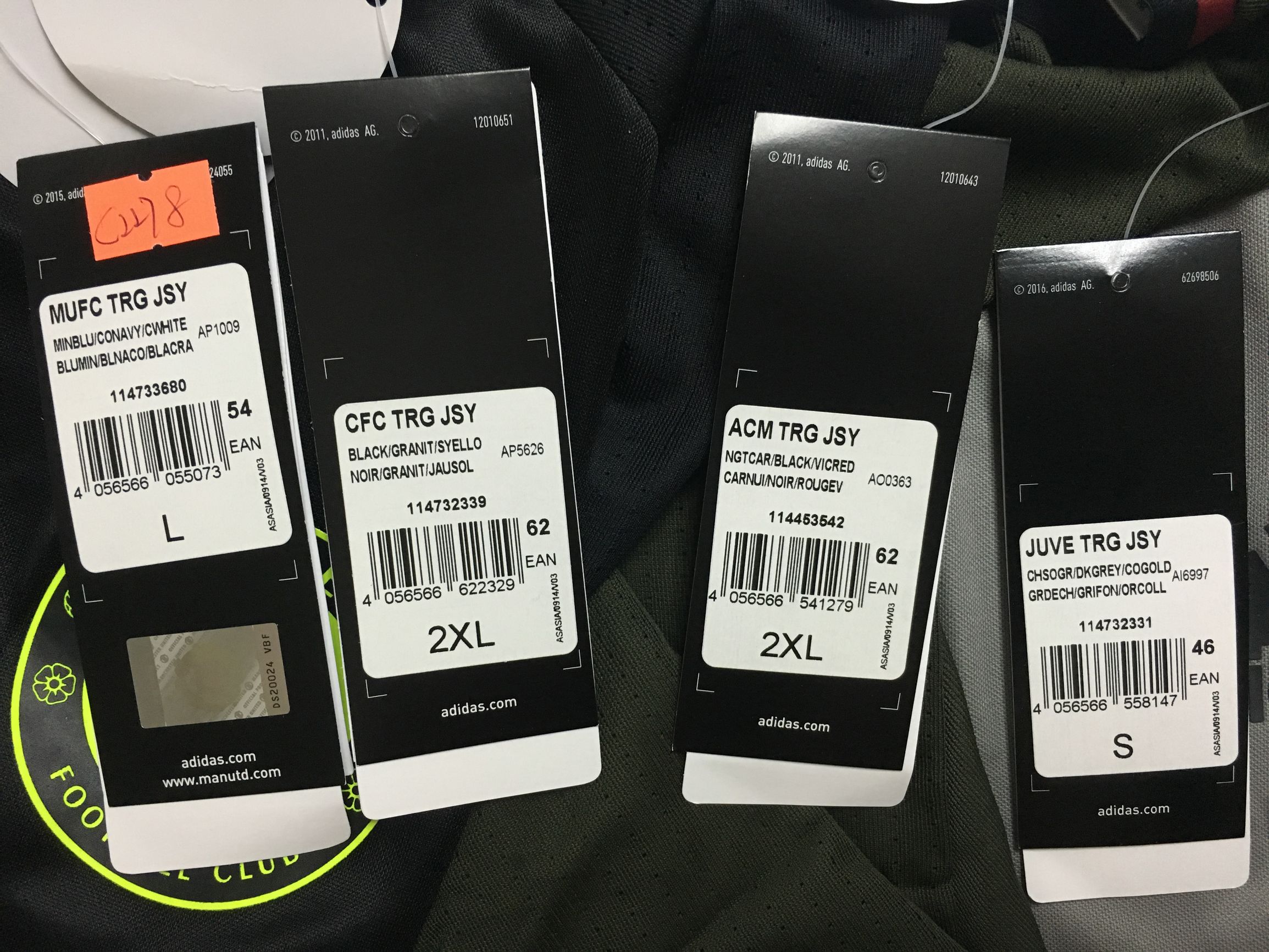 adizero路跑赛,adizero顶尖跑鞋