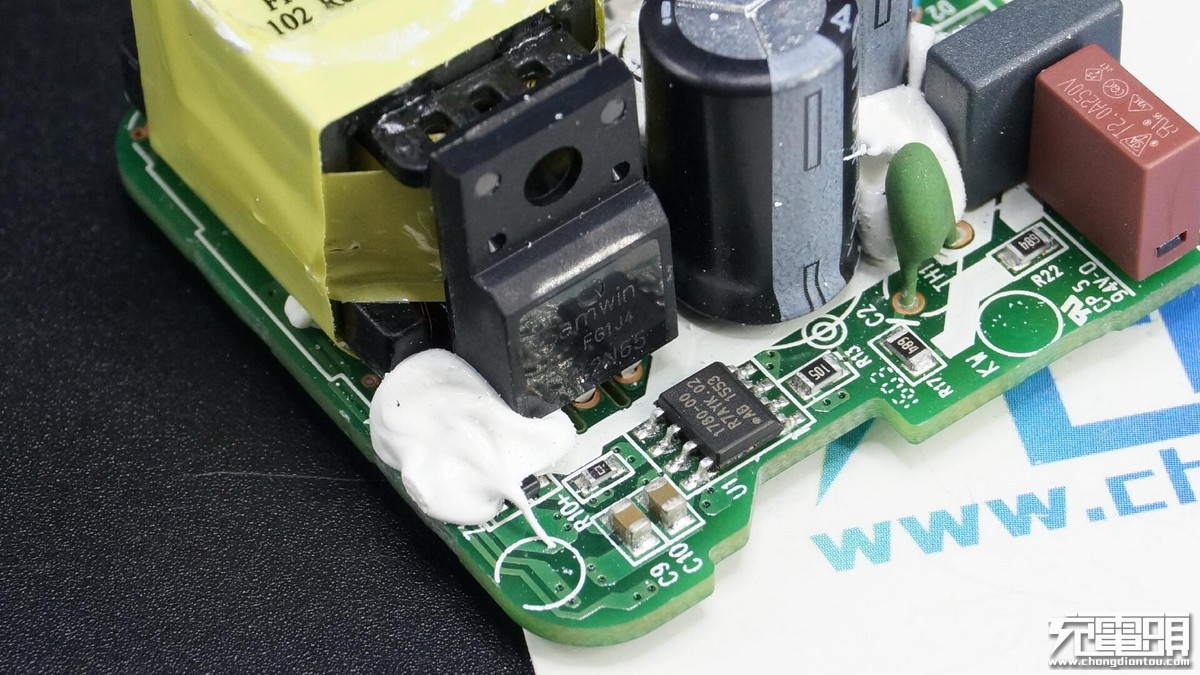 vivoxplay5,双引擎闪充vivo原装