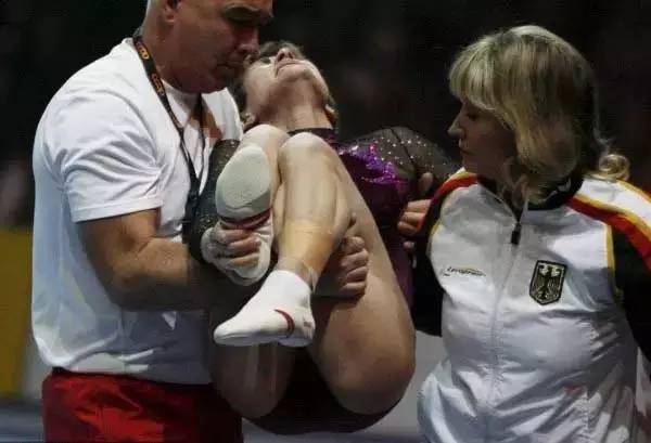 看看丘妈的伤口，跟腱断裂到底是什么？