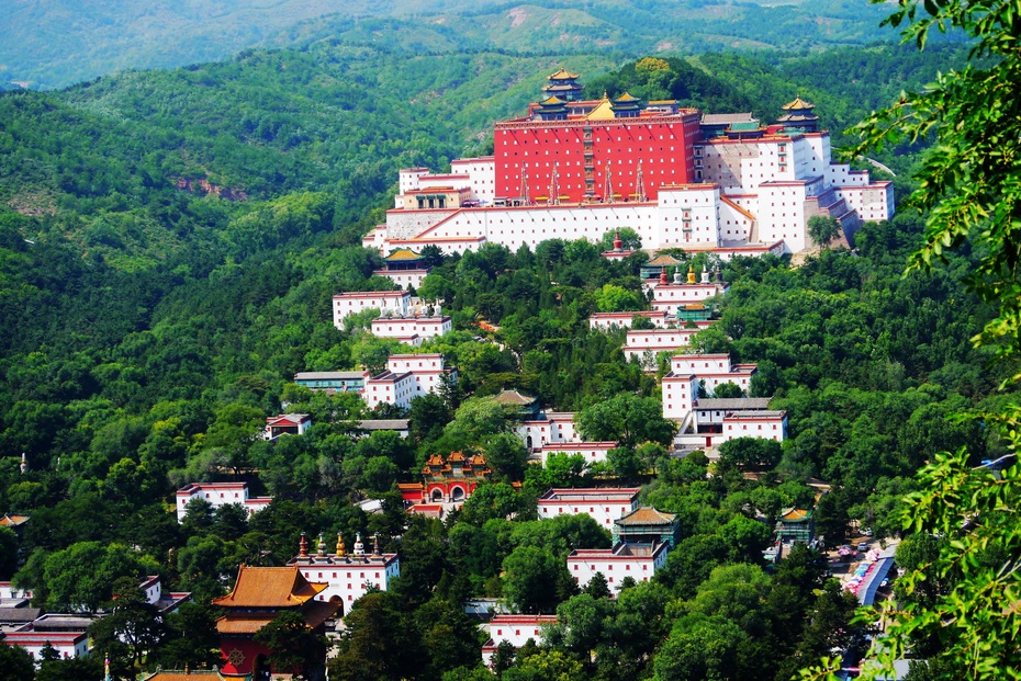 承德小布达拉宫鎏金瓦,河北承德小布达拉宫的文物