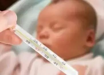 宝宝发烧的4种症状,宝宝发烧四大症状