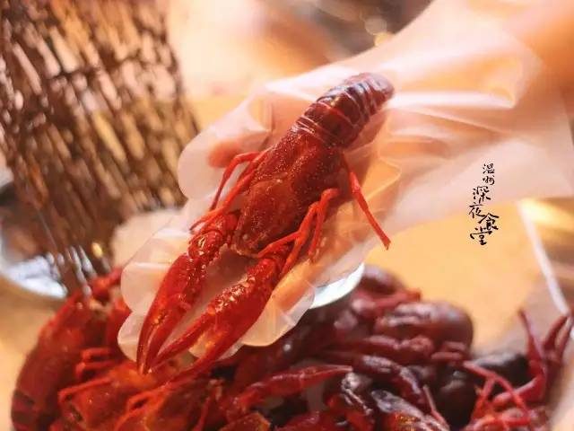 噗！温州这家店因为太会撩妹，被举报了？