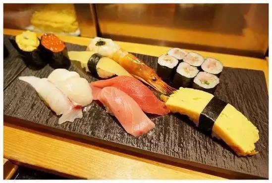 去日本必吃的十大美食,日本十大旅游胜地