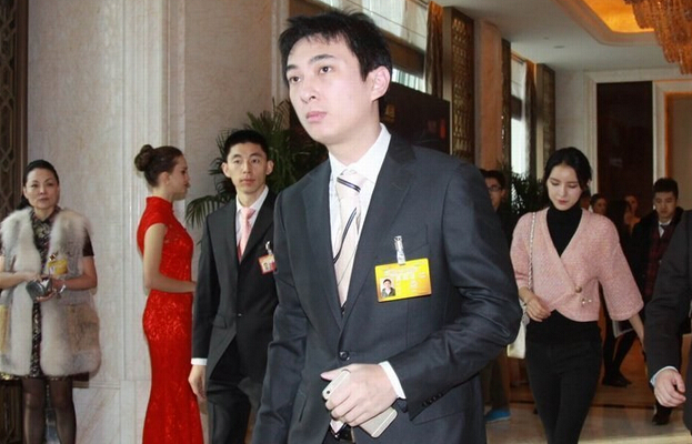 王思聪办公室到底有多豪华,王思聪平时都住哪里