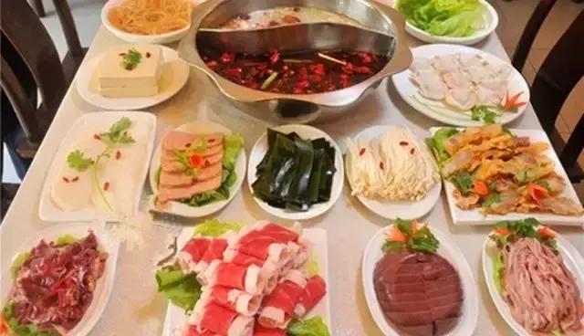 珠海这20条美食街，据说吃过5条的叫吃货，全吃过的叫食神！