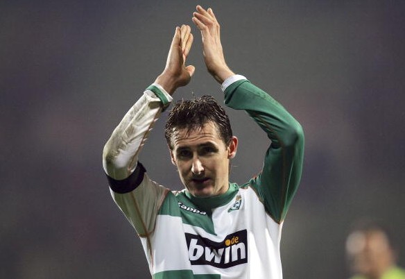 德意志传奇克洛泽,绝对巨星克洛泽解说词