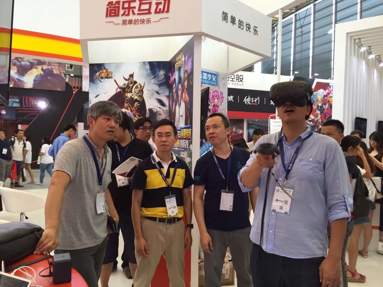 cj展会,展会现场vr游戏