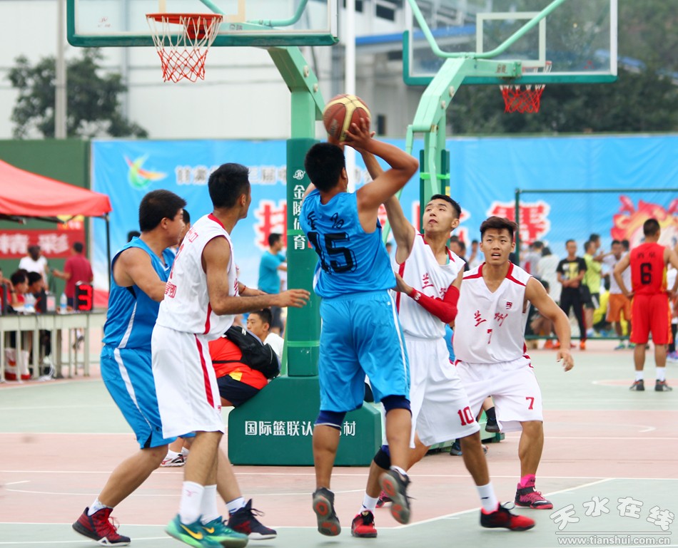 甘肃省第三届中学生运动会8月9日比赛掠影,组图