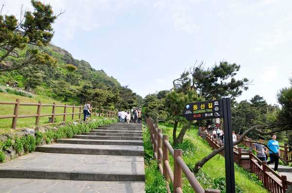 济州岛火山是活火山吗,火山遗址