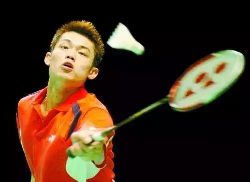 林丹两球惜败李宗伟,无缘金牌,坚持到现在实属不易!