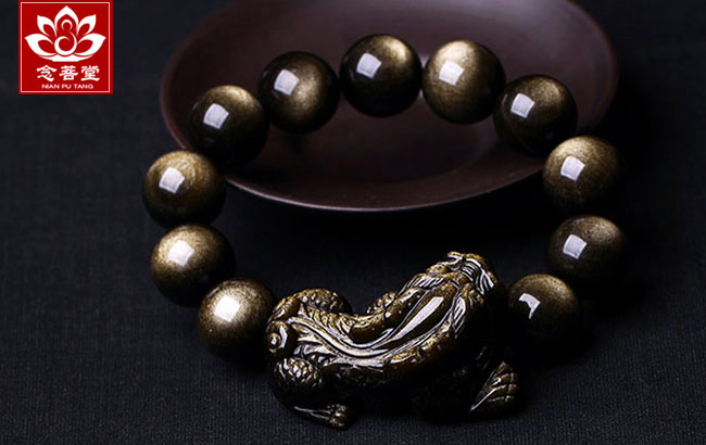 黑曜石貔貅手链戴左手还是右手,朱砂貔貅手链女生戴有什么讲究