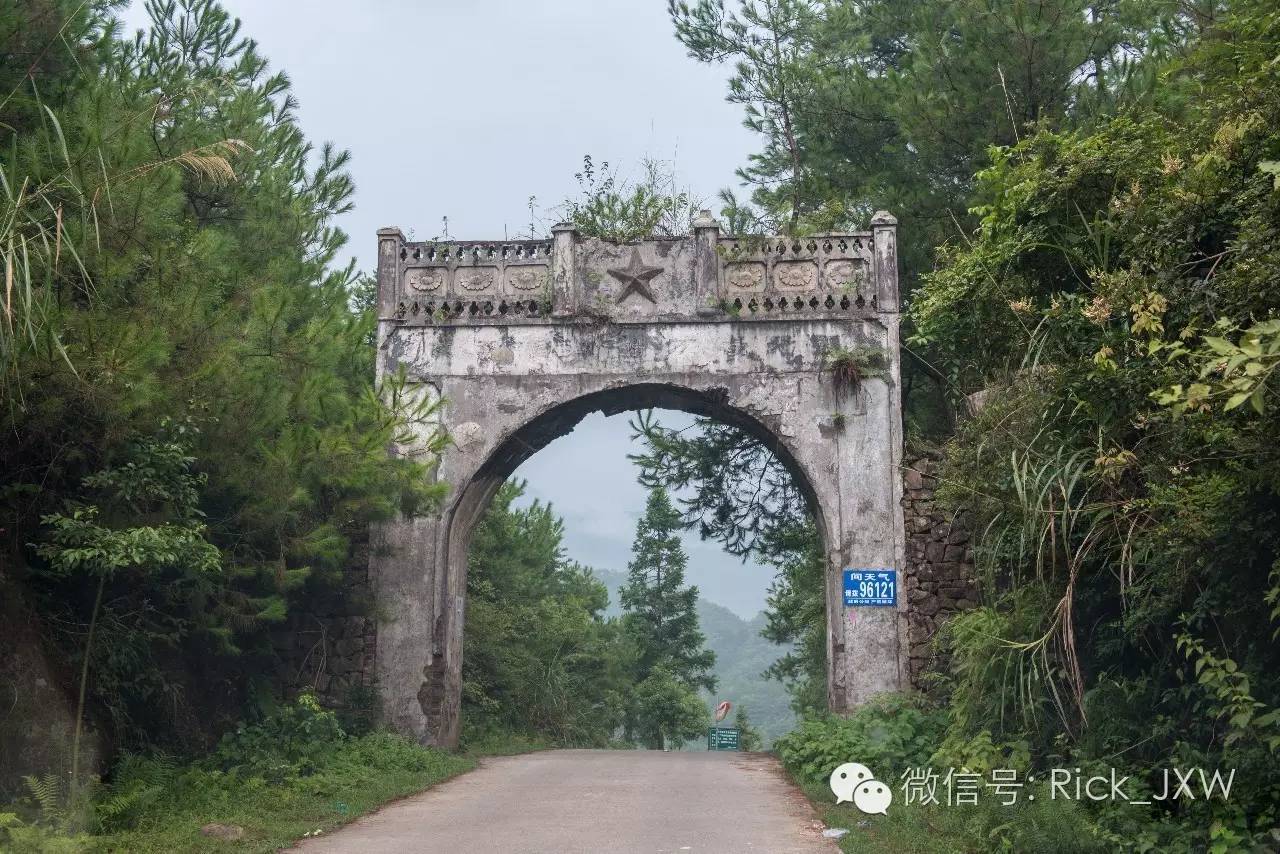 离广州最近的有草地湖泊的地方,离广州最近的山顶草原
