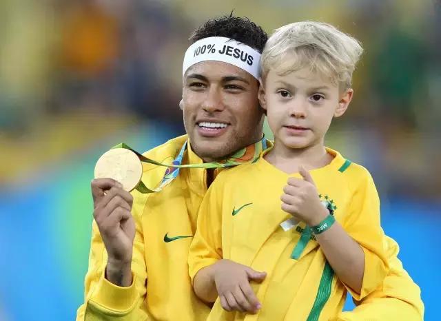 绝不是鸡肋！细数奥运绿茵经典